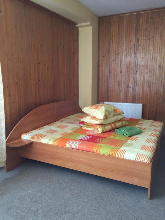 Motelis Jonuciai Garliava Zimmer foto